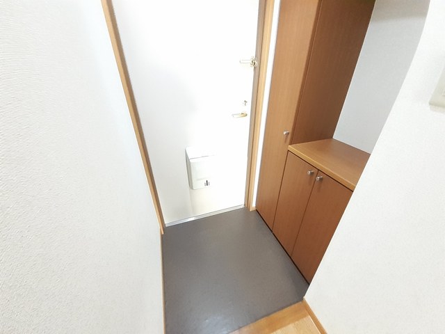 サンライズ・フジ 玄関