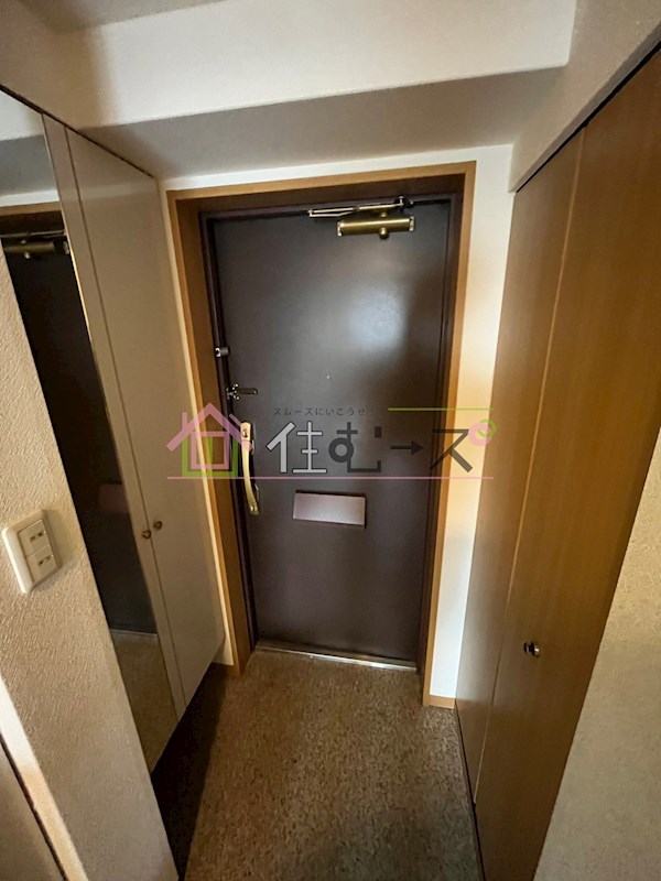 リアンジェ難波 玄関