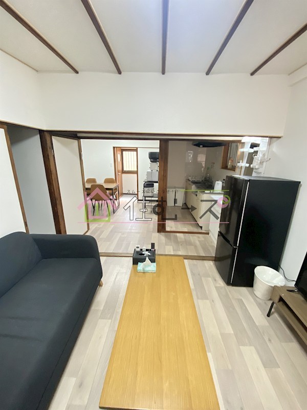 下寺2丁目戸建 リビング