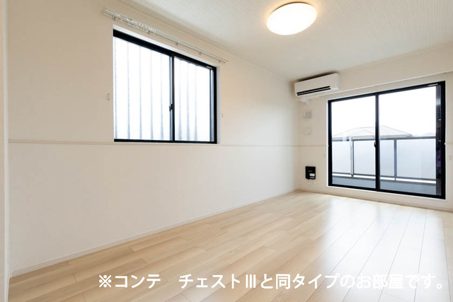 忠岡町忠岡中アパート リビング