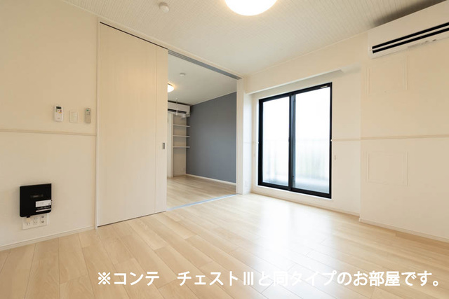 忠岡町忠岡中アパート リビング