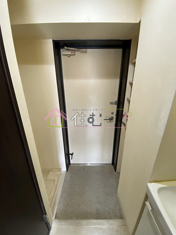 CLASSY舎利寺 玄関
