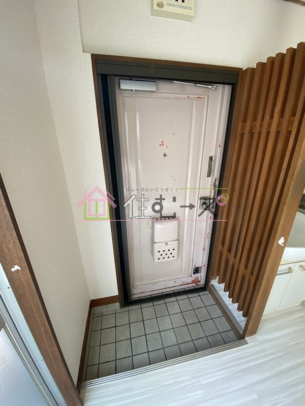 別府マンション 玄関