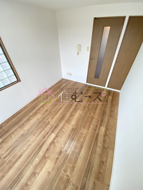 ゴッドフィールドタツミ リビング