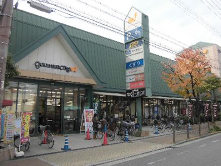 中宮１丁目駐車場付貸家 周辺画像2