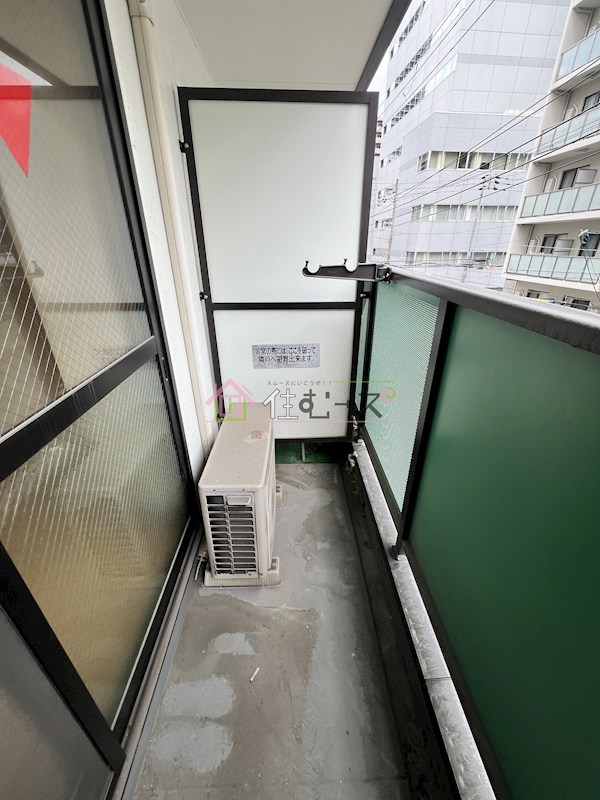 エルシャ南森町 ベランダ