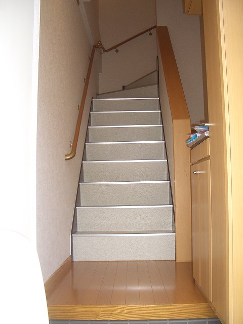 サニースクエアＣ棟 玄関