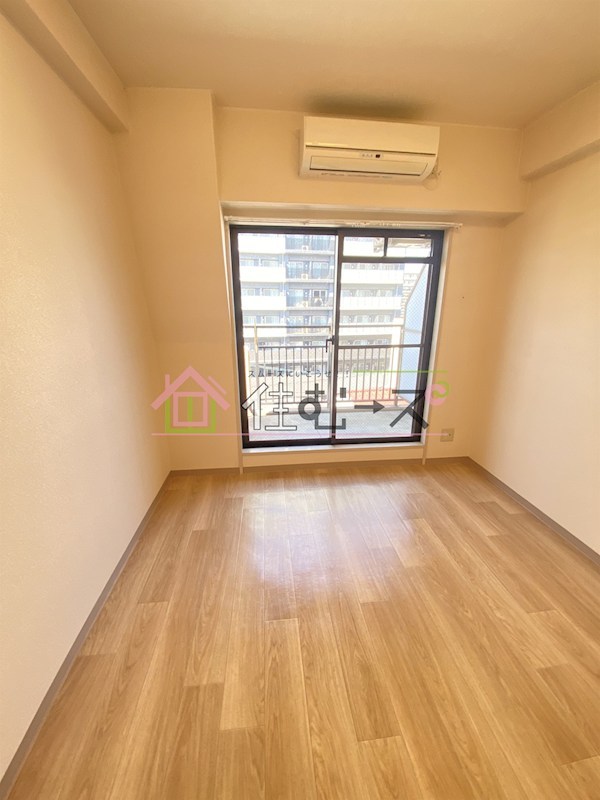 ルーブルCTJR難波 ベッドルーム