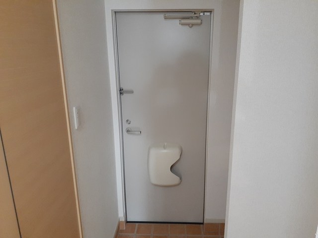 ホメ　ハウオリ 玄関
