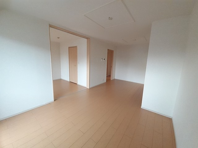 アンジール リビング