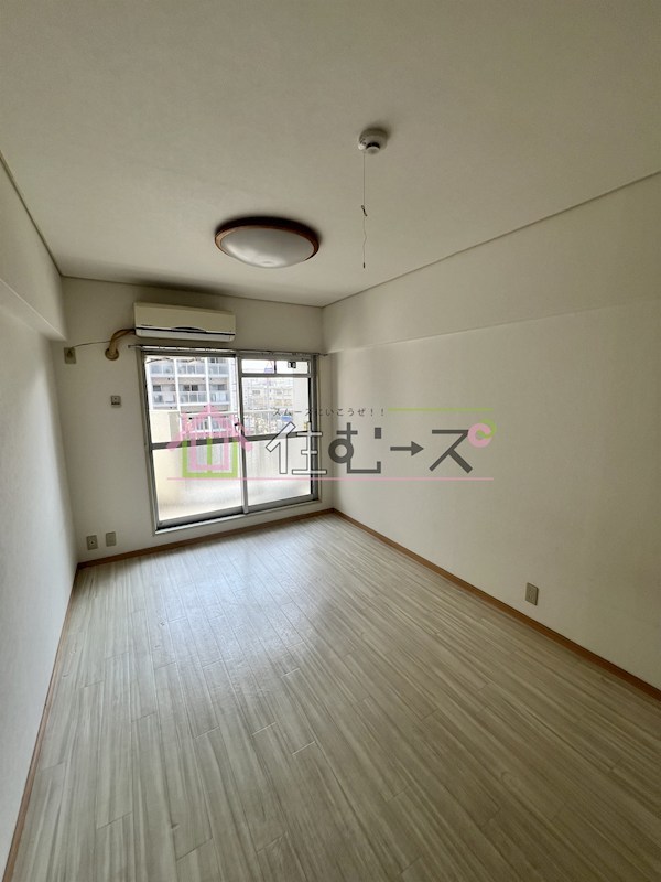 コボリマンション新大阪 ベッドルーム