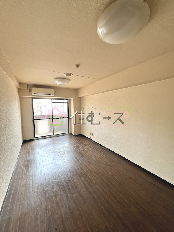 マイルド新大阪レジデンス3号館 ベッドルーム