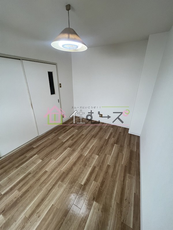 メゾンロレアール リビング