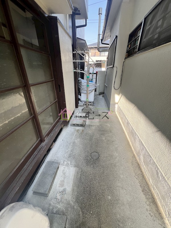 中谷文化　2F奥 ベランダ