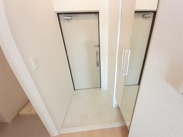 サンリット　ネオ 玄関