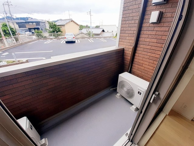 グレース讃良 ベランダ