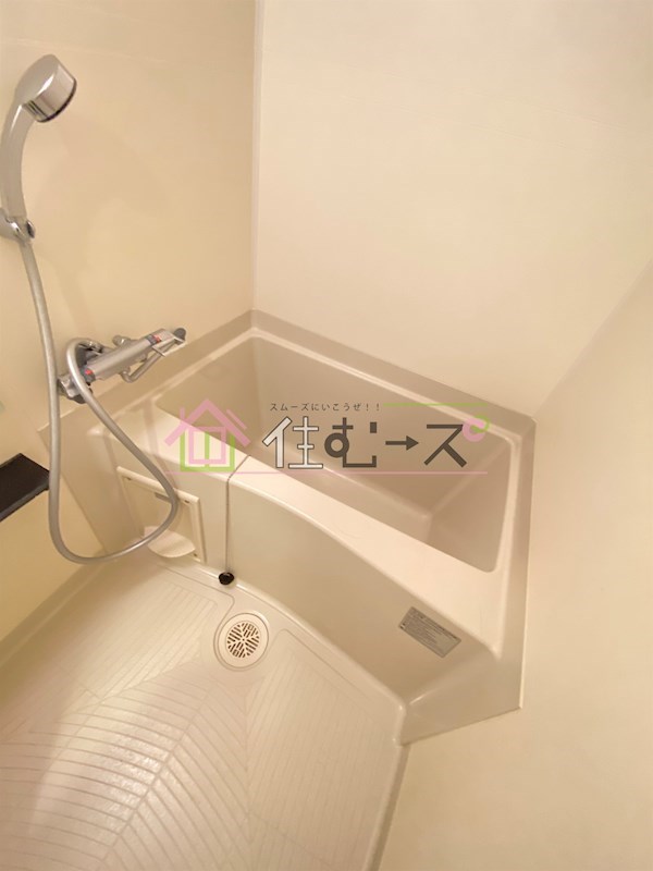 ララプレイス大阪新町ヴェレ 風呂画像