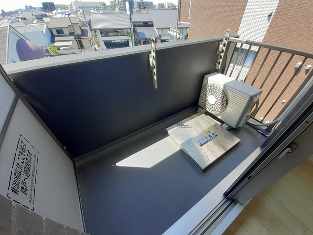 トレスオハス　稲葉荘 ベランダ
