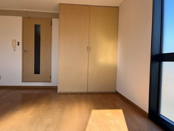 レオパレスえびす ベッドルーム
