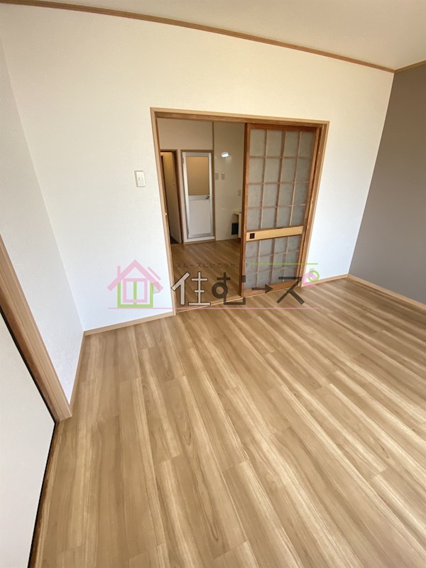 プレスト東加賀屋 リビング