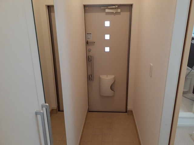 グレース　カーサ 玄関