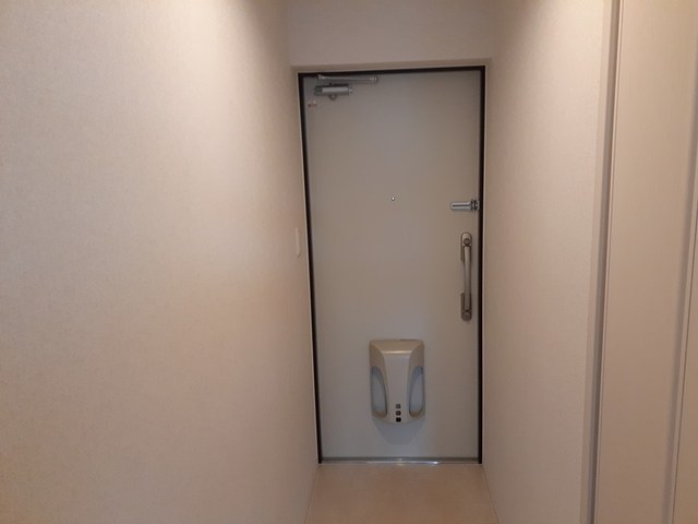 プリムヴェール 玄関