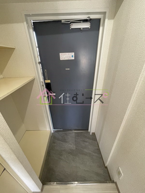 スリーデイズ新大阪 玄関