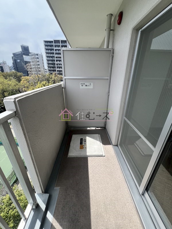 内外うつぼビル ベランダ