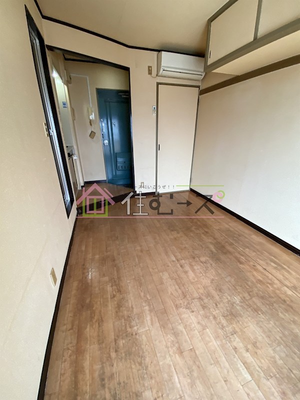 ディノ玉出 リビング