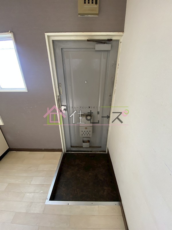 タカイレジデンス 玄関