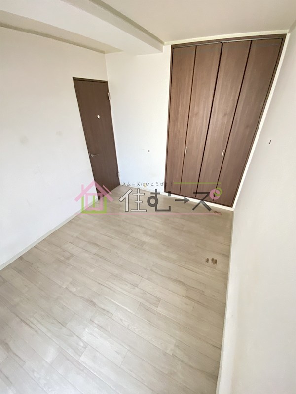 タカイレジデンス リビング