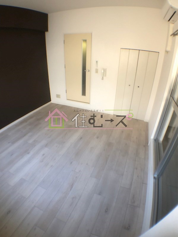 ハーバーハウス大阪 リビング