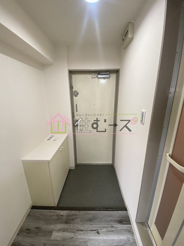 大国町池田マンション 玄関