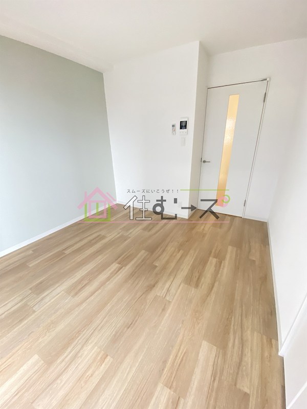 みおつくし岸里Ⅱ リビング