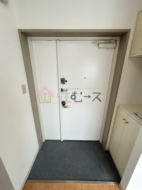 タケ＆ハルビル第2 玄関