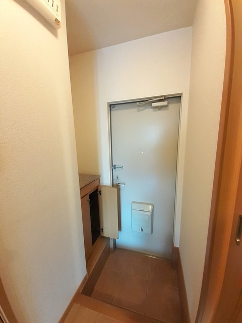 アンソレイエ 玄関