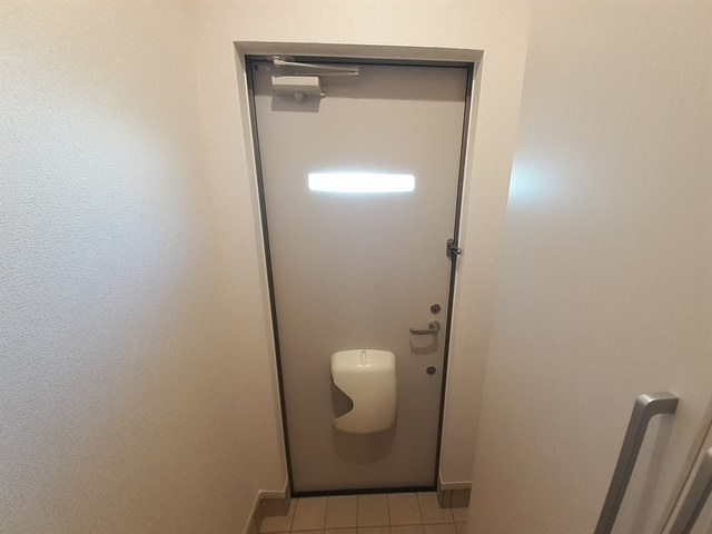 エスペランサ　Ｃ 玄関