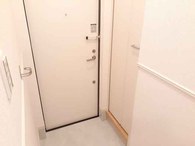 ラフレシール　ヌフ 玄関
