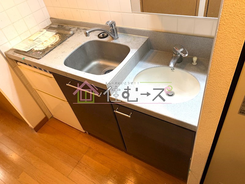 プレサンス梅田フロンティア キッチン