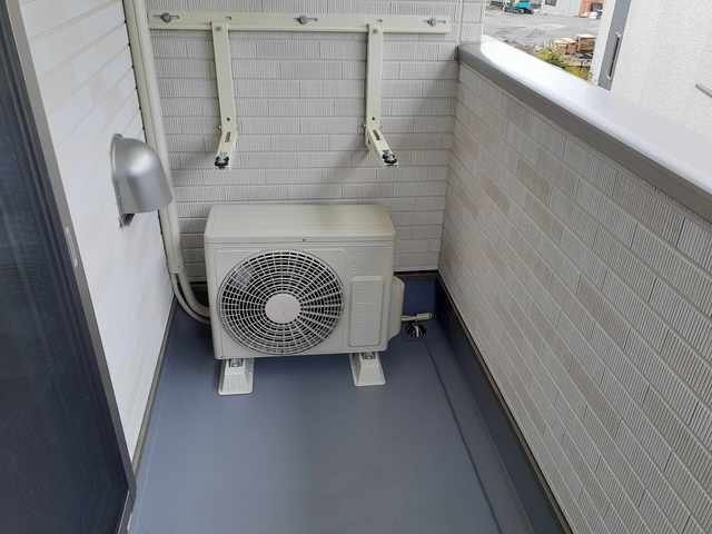 アルバーミィ　宝塚 ベランダ