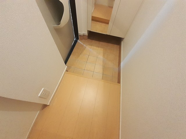 ラ　フォレスタ 玄関