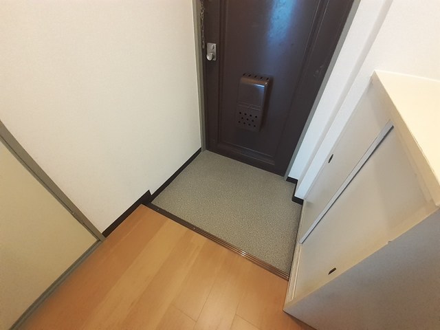 サンクレール・ヒラタＢ 玄関