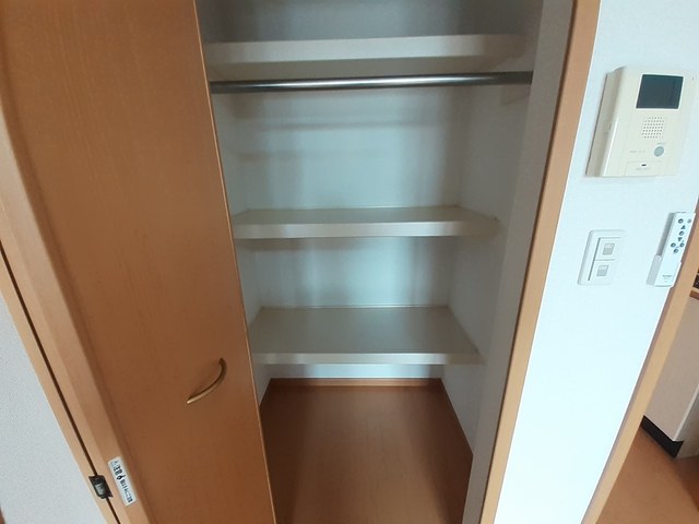 ドマ－ニ その他4