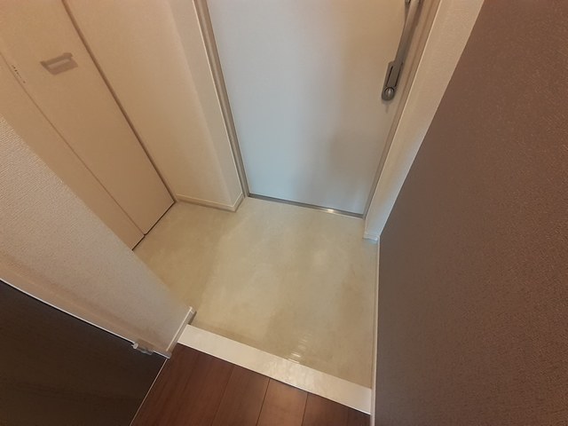 ヘスティア 玄関