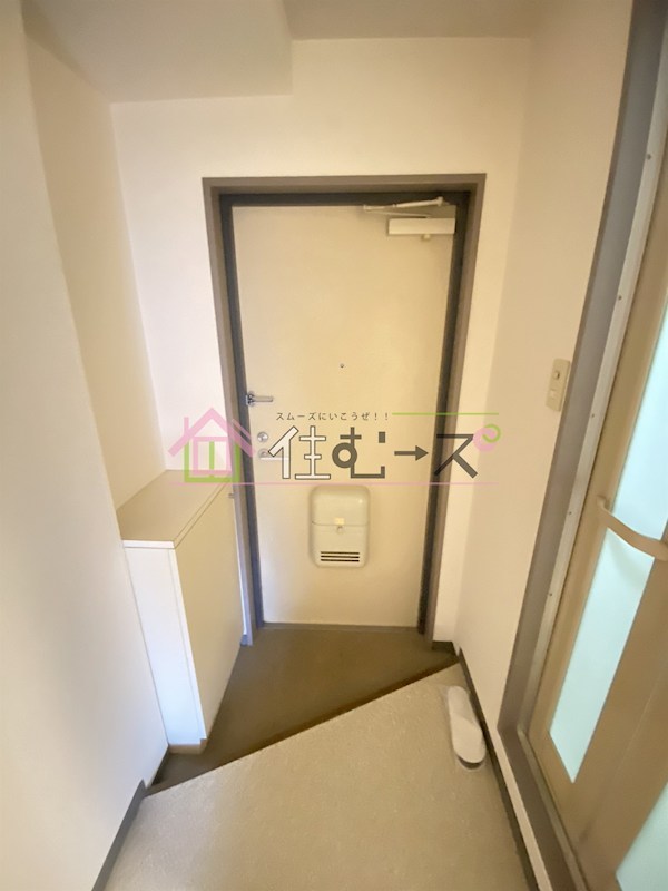 シャローム近江 玄関