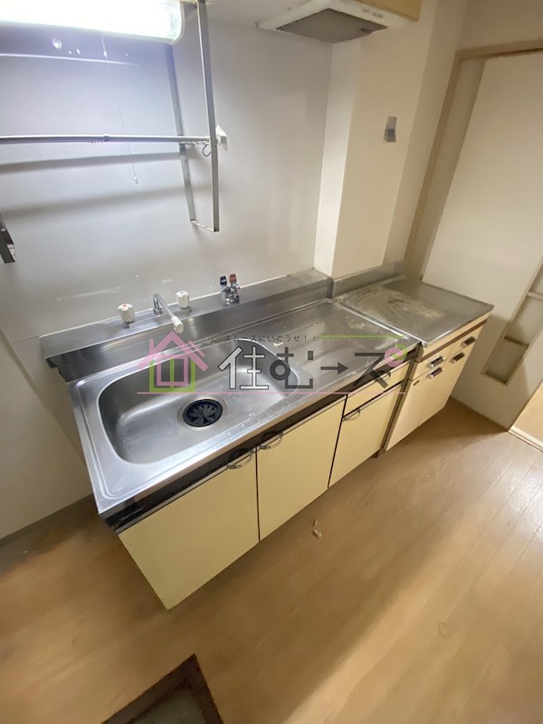 シャトル中宮 キッチン