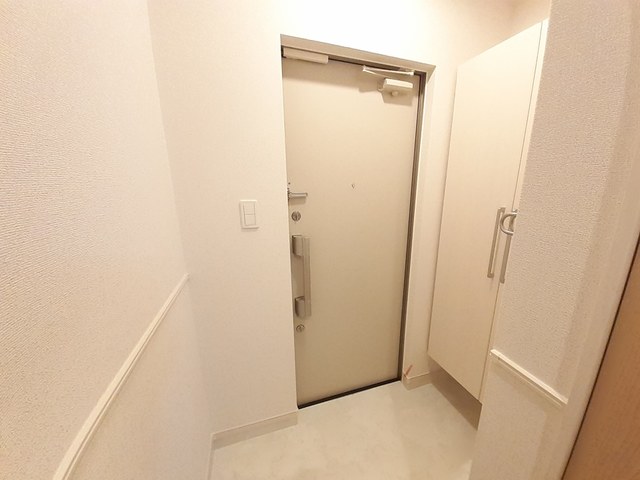 クレール・ド・ルナ 玄関