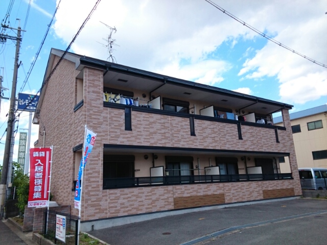 カーサポポラーレ 外観