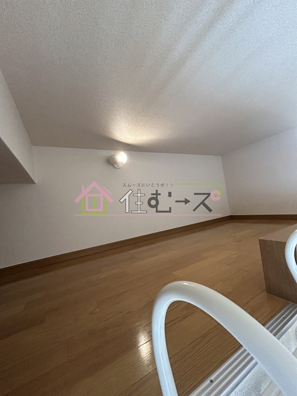 プルス塚本ドゥーエ ベッドルーム
