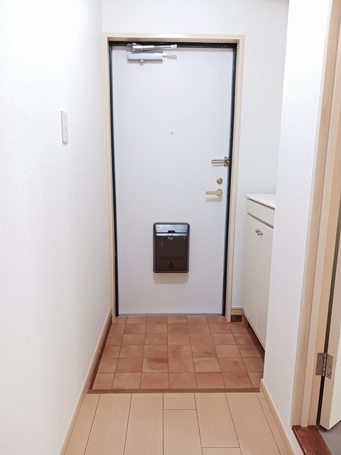 フリーダム常吉 玄関